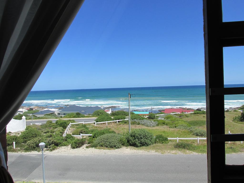 Oceanview Guesthouse Struisbaai Værelse billede